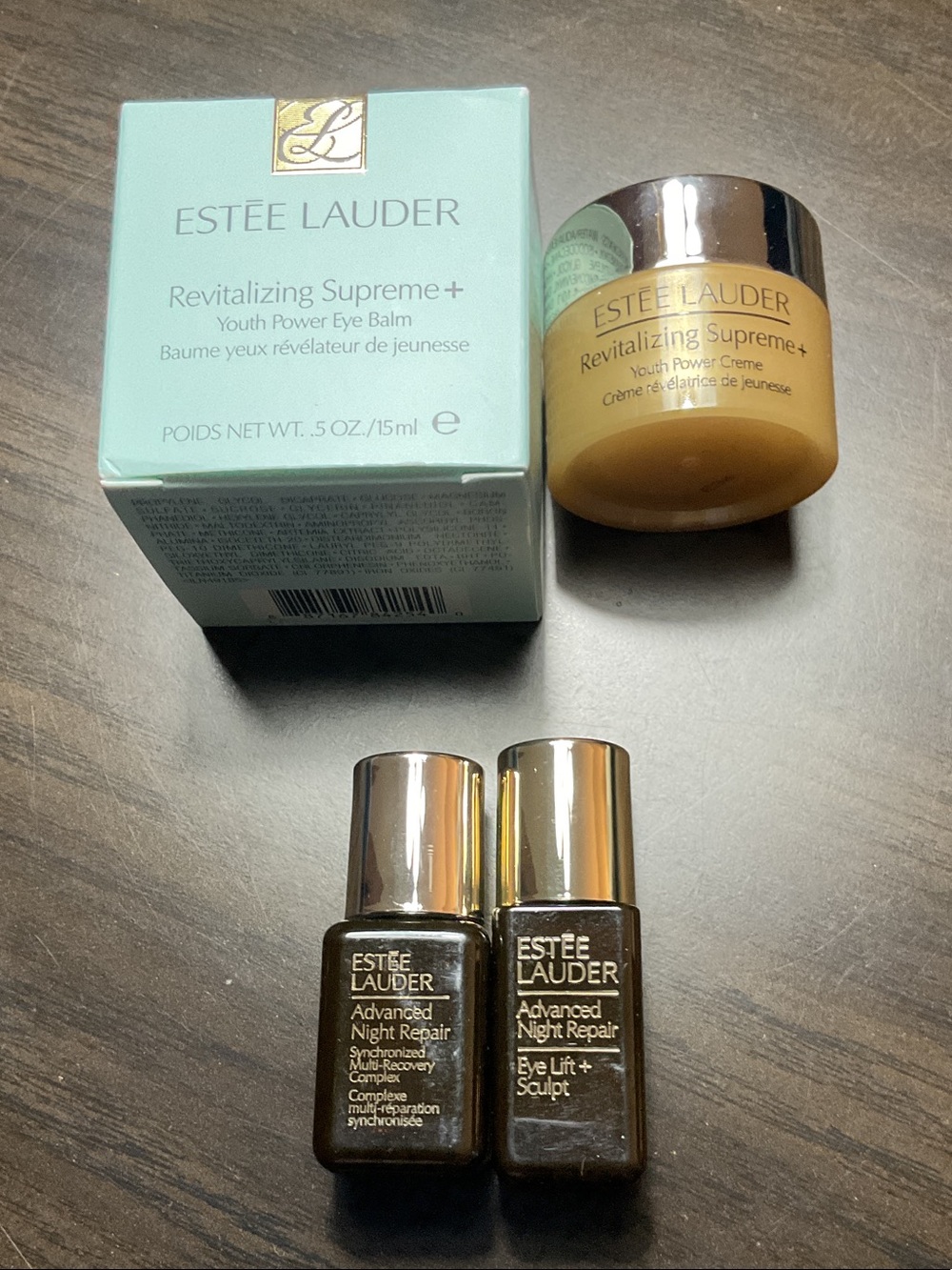 Estee Lauder Revitalizing Supreme+ & Advanced Night Repair Set in Gold and Teal